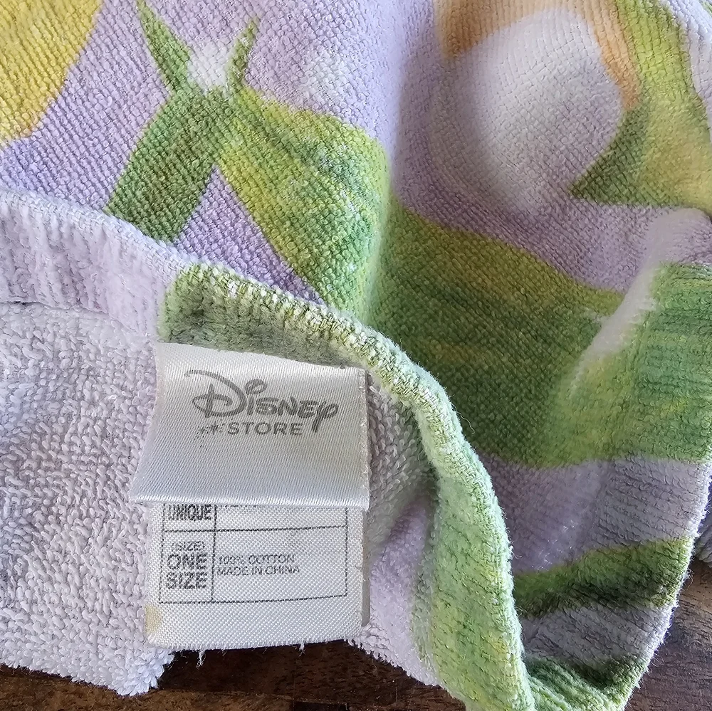 Vintage Disney Fairies Tinkerbell W/ Flowers Beach Bath Towel 56” x 29” One Size
